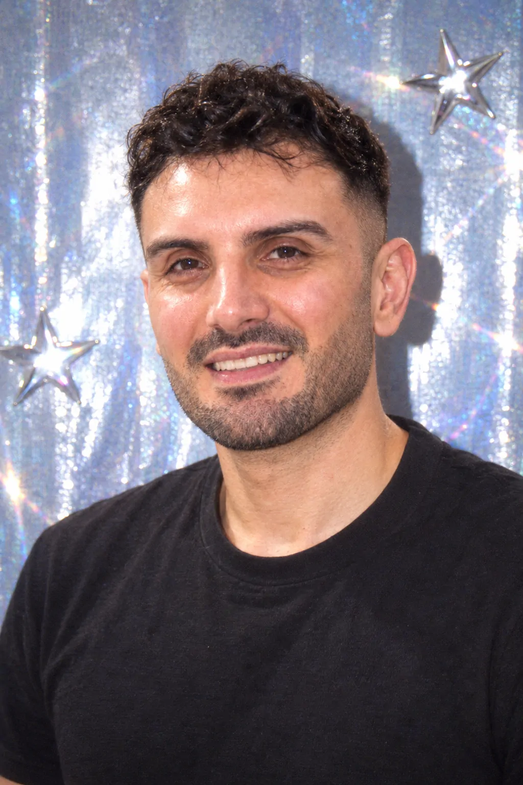 Seçkin Taşan, portrait in Y2K style